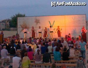 [P13] Cântece şi dansuri populare bulgăreşti » foto by Klaudyia
 - 
<span class="allrVoted glyphicon glyphicon-heart hidden" id="av476086"></span>
<a class="m-l-10 hidden" id="sv476086" onclick="voting_Foto_DelVot(,476086,679)" role="button">șterge vot <span class="glyphicon glyphicon-remove"></span></a>
<a id="v9476086" class=" c-red"  onclick="voting_Foto_SetVot(476086)" role="button"><span class="glyphicon glyphicon-heart-empty"></span> <b>LIKE</b> = Votează poza</a> <img class="hidden"  id="f476086W9" src="/imagini/loader.gif" border="0" /><span class="AjErrMes hidden" id="e476086ErM"></span>