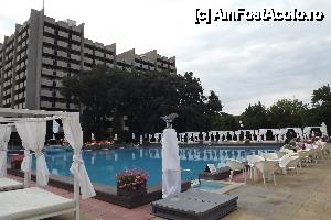 [P05] La unele capitole se simte nevoia acută de renovare » foto by Klaudyia
 - 
<span class="allrVoted glyphicon glyphicon-heart hidden" id="av476078"></span>
<a class="m-l-10 hidden" id="sv476078" onclick="voting_Foto_DelVot(,476078,679)" role="button">șterge vot <span class="glyphicon glyphicon-remove"></span></a>
<a id="v9476078" class=" c-red"  onclick="voting_Foto_SetVot(476078)" role="button"><span class="glyphicon glyphicon-heart-empty"></span> <b>LIKE</b> = Votează poza</a> <img class="hidden"  id="f476078W9" src="/imagini/loader.gif" border="0" /><span class="AjErrMes hidden" id="e476078ErM"></span>