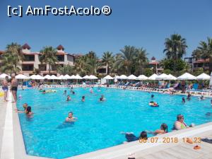 [P11] RELAX POOL » foto by david bogdan
 - 
<span class="allrVoted glyphicon glyphicon-heart hidden" id="av992007"></span>
<a class="m-l-10 hidden" id="sv992007" onclick="voting_Foto_DelVot(,992007,68)" role="button">șterge vot <span class="glyphicon glyphicon-remove"></span></a>
<a id="v9992007" class=" c-red"  onclick="voting_Foto_SetVot(992007)" role="button"><span class="glyphicon glyphicon-heart-empty"></span> <b>LIKE</b> = Votează poza</a> <img class="hidden"  id="f992007W9" src="/imagini/loader.gif" border="0" /><span class="AjErrMes hidden" id="e992007ErM"></span>