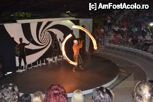 [P13] teatru unde se organizeaza seara spectacole » foto by nela_loly*
 - 
<span class="allrVoted glyphicon glyphicon-heart hidden" id="av437264"></span>
<a class="m-l-10 hidden" id="sv437264" onclick="voting_Foto_DelVot(,437264,68)" role="button">șterge vot <span class="glyphicon glyphicon-remove"></span></a>
<a id="v9437264" class=" c-red"  onclick="voting_Foto_SetVot(437264)" role="button"><span class="glyphicon glyphicon-heart-empty"></span> <b>LIKE</b> = Votează poza</a> <img class="hidden"  id="f437264W9" src="/imagini/loader.gif" border="0" /><span class="AjErrMes hidden" id="e437264ErM"></span>