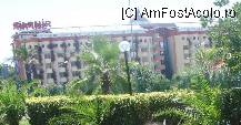 [P01] Hotel Saphir vazut din bazarul din Konakli » foto by Simonaaa*
 - 
<span class="allrVoted glyphicon glyphicon-heart hidden" id="av119725"></span>
<a class="m-l-10 hidden" id="sv119725" onclick="voting_Foto_DelVot(,119725,68)" role="button">șterge vot <span class="glyphicon glyphicon-remove"></span></a>
<a id="v9119725" class=" c-red"  onclick="voting_Foto_SetVot(119725)" role="button"><span class="glyphicon glyphicon-heart-empty"></span> <b>LIKE</b> = Votează poza</a> <img class="hidden"  id="f119725W9" src="/imagini/loader.gif" border="0" /><span class="AjErrMes hidden" id="e119725ErM"></span>