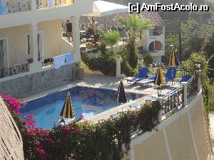 [P19] Piscina hotel Alonakia » foto by livioarel*
 - 
<span class="allrVoted glyphicon glyphicon-heart hidden" id="av533395"></span>
<a class="m-l-10 hidden" id="sv533395" onclick="voting_Foto_DelVot(,533395,680)" role="button">șterge vot <span class="glyphicon glyphicon-remove"></span></a>
<a id="v9533395" class=" c-red"  onclick="voting_Foto_SetVot(533395)" role="button"><span class="glyphicon glyphicon-heart-empty"></span> <b>LIKE</b> = Votează poza</a> <img class="hidden"  id="f533395W9" src="/imagini/loader.gif" border="0" /><span class="AjErrMes hidden" id="e533395ErM"></span>
