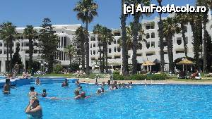 [P09] gimnastica de dimineatza » foto by OrbanAnita
 - 
<span class="allrVoted glyphicon glyphicon-heart hidden" id="av496310"></span>
<a class="m-l-10 hidden" id="sv496310" onclick="voting_Foto_DelVot(,496310,681)" role="button">șterge vot <span class="glyphicon glyphicon-remove"></span></a>
<a id="v9496310" class=" c-red"  onclick="voting_Foto_SetVot(496310)" role="button"><span class="glyphicon glyphicon-heart-empty"></span> <b>LIKE</b> = Votează poza</a> <img class="hidden"  id="f496310W9" src="/imagini/loader.gif" border="0" /><span class="AjErrMes hidden" id="e496310ErM"></span>