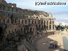 [P05] Colosseum El Djem » foto by baypkee
 - 
<span class="allrVoted glyphicon glyphicon-heart hidden" id="av25124"></span>
<a class="m-l-10 hidden" id="sv25124" onclick="voting_Foto_DelVot(,25124,681)" role="button">șterge vot <span class="glyphicon glyphicon-remove"></span></a>
<a id="v925124" class=" c-red"  onclick="voting_Foto_SetVot(25124)" role="button"><span class="glyphicon glyphicon-heart-empty"></span> <b>LIKE</b> = Votează poza</a> <img class="hidden"  id="f25124W9" src="/imagini/loader.gif" border="0" /><span class="AjErrMes hidden" id="e25124ErM"></span>