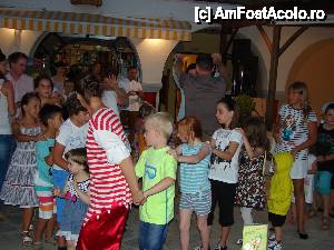 [P13] Minidiscoteca copiilor » foto by VICTOR BH
 - 
<span class="allrVoted glyphicon glyphicon-heart hidden" id="av460310"></span>
<a class="m-l-10 hidden" id="sv460310" onclick="voting_Foto_DelVot(,460310,684)" role="button">șterge vot <span class="glyphicon glyphicon-remove"></span></a>
<a id="v9460310" class=" c-red"  onclick="voting_Foto_SetVot(460310)" role="button"><span class="glyphicon glyphicon-heart-empty"></span> <b>LIKE</b> = Votează poza</a> <img class="hidden"  id="f460310W9" src="/imagini/loader.gif" border="0" /><span class="AjErrMes hidden" id="e460310ErM"></span>