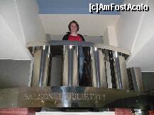 [P07] balconul juliettei din holul hotelului » foto by florianzy
 - 
<span class="allrVoted glyphicon glyphicon-heart hidden" id="av250388"></span>
<a class="m-l-10 hidden" id="sv250388" onclick="voting_Foto_DelVot(,250388,731)" role="button">șterge vot <span class="glyphicon glyphicon-remove"></span></a>
<a id="v9250388" class=" c-red"  onclick="voting_Foto_SetVot(250388)" role="button"><span class="glyphicon glyphicon-heart-empty"></span> <b>LIKE</b> = Votează poza</a> <img class="hidden"  id="f250388W9" src="/imagini/loader.gif" border="0" /><span class="AjErrMes hidden" id="e250388ErM"></span>