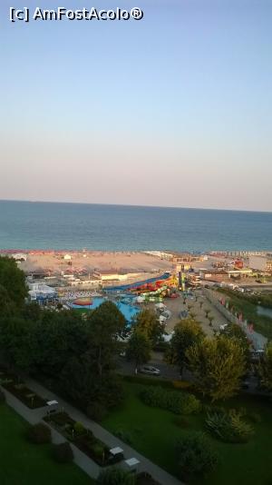 [P01] Vedere spre Aqua Parc si mare » foto by dushica
 - 
<span class="allrVoted glyphicon glyphicon-heart hidden" id="av789969"></span>
<a class="m-l-10 hidden" id="sv789969" onclick="voting_Foto_DelVot(,789969,731)" role="button">șterge vot <span class="glyphicon glyphicon-remove"></span></a>
<a id="v9789969" class=" c-red"  onclick="voting_Foto_SetVot(789969)" role="button"><span class="glyphicon glyphicon-heart-empty"></span> <b>LIKE</b> = Votează poza</a> <img class="hidden"  id="f789969W9" src="/imagini/loader.gif" border="0" /><span class="AjErrMes hidden" id="e789969ErM"></span>