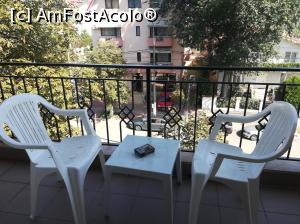 [P15] locul meu preferat, balconul » foto by flaviana77
 - 
<span class="allrVoted glyphicon glyphicon-heart hidden" id="av993310"></span>
<a class="m-l-10 hidden" id="sv993310" onclick="voting_Foto_DelVot(,993310,737)" role="button">șterge vot <span class="glyphicon glyphicon-remove"></span></a>
<a id="v9993310" class=" c-red"  onclick="voting_Foto_SetVot(993310)" role="button"><span class="glyphicon glyphicon-heart-empty"></span> <b>LIKE</b> = Votează poza</a> <img class="hidden"  id="f993310W9" src="/imagini/loader.gif" border="0" /><span class="AjErrMes hidden" id="e993310ErM"></span>