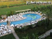 [P02] piscina mica + parte restaurant... » foto by mh_iulia
 - 
<span class="allrVoted glyphicon glyphicon-heart hidden" id="av3480"></span>
<a class="m-l-10 hidden" id="sv3480" onclick="voting_Foto_DelVot(,3480,76)" role="button">șterge vot <span class="glyphicon glyphicon-remove"></span></a>
<a id="v93480" class=" c-red"  onclick="voting_Foto_SetVot(3480)" role="button"><span class="glyphicon glyphicon-heart-empty"></span> <b>LIKE</b> = Votează poza</a> <img class="hidden"  id="f3480W9" src="/imagini/loader.gif" border="0" /><span class="AjErrMes hidden" id="e3480ErM"></span>