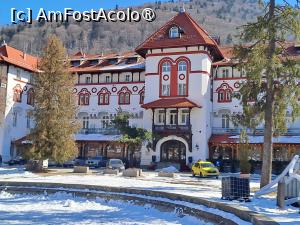 [P01] Hotel Caraiman Sinaia - vazut din parc » foto by zlatna
 - 
<span class="allrVoted glyphicon glyphicon-heart hidden" id="av1519513"></span>
<a class="m-l-10 hidden" id="sv1519513" onclick="voting_Foto_DelVot(,1519513,761)" role="button">șterge vot <span class="glyphicon glyphicon-remove"></span></a>
<a id="v91519513" class=" c-red"  onclick="voting_Foto_SetVot(1519513)" role="button"><span class="glyphicon glyphicon-heart-empty"></span> <b>LIKE</b> = Votează poza</a> <img class="hidden"  id="f1519513W9" src="/imagini/loader.gif" border="0" /><span class="AjErrMes hidden" id="e1519513ErM"></span>
