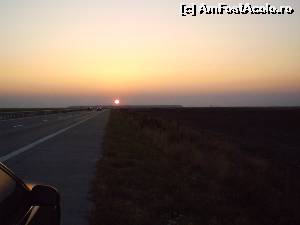 [P03] Plecati cu noapte-n cap spre Mamaia, vedem si rasaritul. » foto by vega06
 - 
<span class="allrVoted glyphicon glyphicon-heart hidden" id="av570421"></span>
<a class="m-l-10 hidden" id="sv570421" onclick="voting_Foto_DelVot(,570421,766)" role="button">șterge vot <span class="glyphicon glyphicon-remove"></span></a>
<a id="v9570421" class=" c-red"  onclick="voting_Foto_SetVot(570421)" role="button"><span class="glyphicon glyphicon-heart-empty"></span> <b>LIKE</b> = Votează poza</a> <img class="hidden"  id="f570421W9" src="/imagini/loader.gif" border="0" /><span class="AjErrMes hidden" id="e570421ErM"></span>