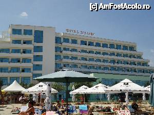[P01] Hotel Malibu - MAMAIA - Eleganță și rafinament -vedere dinspre plajă » foto by kmy
 - 
<span class="allrVoted glyphicon glyphicon-heart hidden" id="av407709"></span>
<a class="m-l-10 hidden" id="sv407709" onclick="voting_Foto_DelVot(,407709,767)" role="button">șterge vot <span class="glyphicon glyphicon-remove"></span></a>
<a id="v9407709" class=" c-red"  onclick="voting_Foto_SetVot(407709)" role="button"><span class="glyphicon glyphicon-heart-empty"></span> <b>LIKE</b> = Votează poza</a> <img class="hidden"  id="f407709W9" src="/imagini/loader.gif" border="0" /><span class="AjErrMes hidden" id="e407709ErM"></span>