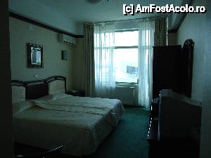 [P11] Hotel Malibu Mamaia - eleganță și rafinament - interior camera » foto by kmy
 - 
<span class="allrVoted glyphicon glyphicon-heart hidden" id="av407822"></span>
<a class="m-l-10 hidden" id="sv407822" onclick="voting_Foto_DelVot(,407822,767)" role="button">șterge vot <span class="glyphicon glyphicon-remove"></span></a>
<a id="v9407822" class=" c-red"  onclick="voting_Foto_SetVot(407822)" role="button"><span class="glyphicon glyphicon-heart-empty"></span> <b>LIKE</b> = Votează poza</a> <img class="hidden"  id="f407822W9" src="/imagini/loader.gif" border="0" /><span class="AjErrMes hidden" id="e407822ErM"></span>