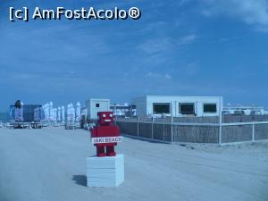 [P18] pe plaja va intâmpina un robotel rosu » foto by Yolanda
 - 
<span class="allrVoted glyphicon glyphicon-heart hidden" id="av971029"></span>
<a class="m-l-10 hidden" id="sv971029" onclick="voting_Foto_DelVot(,971029,768)" role="button">șterge vot <span class="glyphicon glyphicon-remove"></span></a>
<a id="v9971029" class=" c-red"  onclick="voting_Foto_SetVot(971029)" role="button"><span class="glyphicon glyphicon-heart-empty"></span> <b>LIKE</b> = Votează poza</a> <img class="hidden"  id="f971029W9" src="/imagini/loader.gif" border="0" /><span class="AjErrMes hidden" id="e971029ErM"></span>