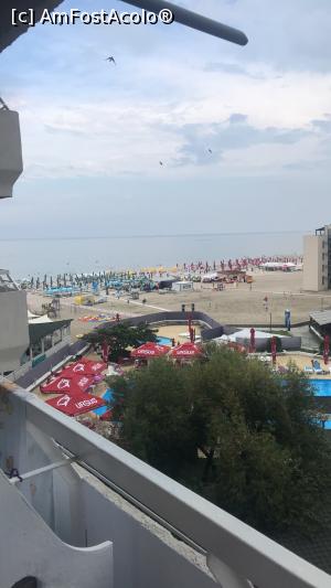 [P01] Etajul 3 -vedere parțiala la mare » foto by allina
 - 
<span class="allrVoted glyphicon glyphicon-heart hidden" id="av999811"></span>
<a class="m-l-10 hidden" id="sv999811" onclick="voting_Foto_DelVot(,999811,769)" role="button">șterge vot <span class="glyphicon glyphicon-remove"></span></a>
<a id="v9999811" class=" c-red"  onclick="voting_Foto_SetVot(999811)" role="button"><span class="glyphicon glyphicon-heart-empty"></span> <b>LIKE</b> = Votează poza</a> <img class="hidden"  id="f999811W9" src="/imagini/loader.gif" border="0" /><span class="AjErrMes hidden" id="e999811ErM"></span>