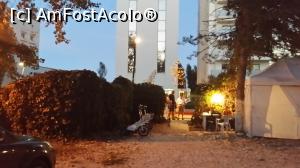 [P56] Între două mări - ieşirea din curtea hotelului spre faleză şi spre mare » foto by nicole33
 - 
<span class="allrVoted glyphicon glyphicon-heart hidden" id="av914544"></span>
<a class="m-l-10 hidden" id="sv914544" onclick="voting_Foto_DelVot(,914544,782)" role="button">șterge vot <span class="glyphicon glyphicon-remove"></span></a>
<a id="v9914544" class=" c-red"  onclick="voting_Foto_SetVot(914544)" role="button"><span class="glyphicon glyphicon-heart-empty"></span> <b>LIKE</b> = Votează poza</a> <img class="hidden"  id="f914544W9" src="/imagini/loader.gif" border="0" /><span class="AjErrMes hidden" id="e914544ErM"></span>