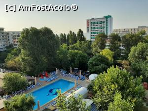 [P05] Vedere de la et.7 spre piscina.  Ora 7 dimineața. » foto by Madalina R
 - 
<span class="allrVoted glyphicon glyphicon-heart hidden" id="av1243366"></span>
<a class="m-l-10 hidden" id="sv1243366" onclick="voting_Foto_DelVot(,1243366,782)" role="button">șterge vot <span class="glyphicon glyphicon-remove"></span></a>
<a id="v91243366" class=" c-red"  onclick="voting_Foto_SetVot(1243366)" role="button"><span class="glyphicon glyphicon-heart-empty"></span> <b>LIKE</b> = Votează poza</a> <img class="hidden"  id="f1243366W9" src="/imagini/loader.gif" border="0" /><span class="AjErrMes hidden" id="e1243366ErM"></span>