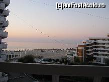 [P03] vedere din balcon Et 4 » foto by meronem
 - 
<span class="allrVoted glyphicon glyphicon-heart hidden" id="av224062"></span>
<a class="m-l-10 hidden" id="sv224062" onclick="voting_Foto_DelVot(,224062,784)" role="button">șterge vot <span class="glyphicon glyphicon-remove"></span></a>
<a id="v9224062" class=" c-red"  onclick="voting_Foto_SetVot(224062)" role="button"><span class="glyphicon glyphicon-heart-empty"></span> <b>LIKE</b> = Votează poza</a> <img class="hidden"  id="f224062W9" src="/imagini/loader.gif" border="0" /><span class="AjErrMes hidden" id="e224062ErM"></span>