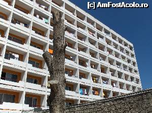 [P12] Hotel Cometa-vazut de la locul de joaca » foto by krisztike
 - 
<span class="allrVoted glyphicon glyphicon-heart hidden" id="av353070"></span>
<a class="m-l-10 hidden" id="sv353070" onclick="voting_Foto_DelVot(,353070,803)" role="button">șterge vot <span class="glyphicon glyphicon-remove"></span></a>
<a id="v9353070" class=" c-red"  onclick="voting_Foto_SetVot(353070)" role="button"><span class="glyphicon glyphicon-heart-empty"></span> <b>LIKE</b> = Votează poza</a> <img class="hidden"  id="f353070W9" src="/imagini/loader.gif" border="0" /><span class="AjErrMes hidden" id="e353070ErM"></span>