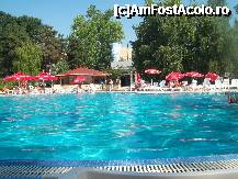 [P01] Piscina si mai in spate barul . » foto by Diaxz
 - 
<span class="allrVoted glyphicon glyphicon-heart hidden" id="av309481"></span>
<a class="m-l-10 hidden" id="sv309481" onclick="voting_Foto_DelVot(,309481,812)" role="button">șterge vot <span class="glyphicon glyphicon-remove"></span></a>
<a id="v9309481" class=" c-red"  onclick="voting_Foto_SetVot(309481)" role="button"><span class="glyphicon glyphicon-heart-empty"></span> <b>LIKE</b> = Votează poza</a> <img class="hidden"  id="f309481W9" src="/imagini/loader.gif" border="0" /><span class="AjErrMes hidden" id="e309481ErM"></span>