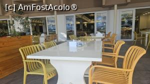 [P22] la restaurant » foto by robert
 - 
<span class="allrVoted glyphicon glyphicon-heart hidden" id="av1495152"></span>
<a class="m-l-10 hidden" id="sv1495152" onclick="voting_Foto_DelVot(,1495152,818)" role="button">șterge vot <span class="glyphicon glyphicon-remove"></span></a>
<a id="v91495152" class=" c-red"  onclick="voting_Foto_SetVot(1495152)" role="button"><span class="glyphicon glyphicon-heart-empty"></span> <b>LIKE</b> = Votează poza</a> <img class="hidden"  id="f1495152W9" src="/imagini/loader.gif" border="0" /><span class="AjErrMes hidden" id="e1495152ErM"></span>