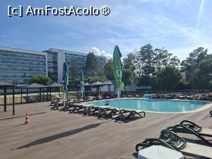 [P18] Piscina pentru copii si hotelul Apollo » foto by Teodor17
 - 
<span class="allrVoted glyphicon glyphicon-heart hidden" id="av1531788"></span>
<a class="m-l-10 hidden" id="sv1531788" onclick="voting_Foto_DelVot(,1531788,820)" role="button">șterge vot <span class="glyphicon glyphicon-remove"></span></a>
<a id="v91531788" class=" c-red"  onclick="voting_Foto_SetVot(1531788)" role="button"><span class="glyphicon glyphicon-heart-empty"></span> <b>LIKE</b> = Votează poza</a> <img class="hidden"  id="f1531788W9" src="/imagini/loader.gif" border="0" /><span class="AjErrMes hidden" id="e1531788ErM"></span>