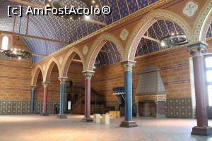 [P24] Interiorul castelului » foto by DanSta
 - 
<span class="allrVoted glyphicon glyphicon-heart hidden" id="av1177247"></span>
<a class="m-l-10 hidden" id="sv1177247" onclick="voting_Foto_DelVot(,1177247,829)" role="button">șterge vot <span class="glyphicon glyphicon-remove"></span></a>
<a id="v91177247" class=" c-red"  onclick="voting_Foto_SetVot(1177247)" role="button"><span class="glyphicon glyphicon-heart-empty"></span> <b>LIKE</b> = Votează poza</a> <img class="hidden"  id="f1177247W9" src="/imagini/loader.gif" border="0" /><span class="AjErrMes hidden" id="e1177247ErM"></span>
