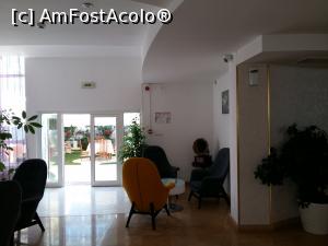 [P07] Hotel Afrodita - mesele de la bar » foto by Dragoș_MD
 - 
<span class="allrVoted glyphicon glyphicon-heart hidden" id="av1011230"></span>
<a class="m-l-10 hidden" id="sv1011230" onclick="voting_Foto_DelVot(,1011230,839)" role="button">șterge vot <span class="glyphicon glyphicon-remove"></span></a>
<a id="v91011230" class=" c-red"  onclick="voting_Foto_SetVot(1011230)" role="button"><span class="glyphicon glyphicon-heart-empty"></span> <b>LIKE</b> = Votează poza</a> <img class="hidden"  id="f1011230W9" src="/imagini/loader.gif" border="0" /><span class="AjErrMes hidden" id="e1011230ErM"></span>