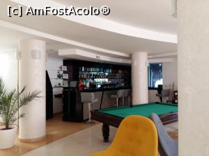 [P08] Hotel Afrodita - barul » foto by Dragoș_MD
 - 
<span class="allrVoted glyphicon glyphicon-heart hidden" id="av1011231"></span>
<a class="m-l-10 hidden" id="sv1011231" onclick="voting_Foto_DelVot(,1011231,839)" role="button">șterge vot <span class="glyphicon glyphicon-remove"></span></a>
<a id="v91011231" class=" c-red"  onclick="voting_Foto_SetVot(1011231)" role="button"><span class="glyphicon glyphicon-heart-empty"></span> <b>LIKE</b> = Votează poza</a> <img class="hidden"  id="f1011231W9" src="/imagini/loader.gif" border="0" /><span class="AjErrMes hidden" id="e1011231ErM"></span>