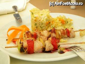 [P16] Frigarui din piept de pui cu garnitura de orez sirbesc... un deliciu!  » foto by VALERIO
 - 
<span class="allrVoted glyphicon glyphicon-heart hidden" id="av441363"></span>
<a class="m-l-10 hidden" id="sv441363" onclick="voting_Foto_DelVot(,441363,839)" role="button">șterge vot <span class="glyphicon glyphicon-remove"></span></a>
<a id="v9441363" class=" c-red"  onclick="voting_Foto_SetVot(441363)" role="button"><span class="glyphicon glyphicon-heart-empty"></span> <b>LIKE</b> = Votează poza</a> <img class="hidden"  id="f441363W9" src="/imagini/loader.gif" border="0" /><span class="AjErrMes hidden" id="e441363ErM"></span>
