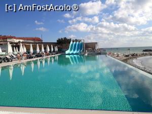 [P08] Hotel Carmen Azzuro, Venus. Piscina exterioara. » foto by Floria
 - 
<span class="allrVoted glyphicon glyphicon-heart hidden" id="av1394207"></span>
<a class="m-l-10 hidden" id="sv1394207" onclick="voting_Foto_DelVot(,1394207,843)" role="button">șterge vot <span class="glyphicon glyphicon-remove"></span></a>
<a id="v91394207" class=" c-red"  onclick="voting_Foto_SetVot(1394207)" role="button"><span class="glyphicon glyphicon-heart-empty"></span> <b>LIKE</b> = Votează poza</a> <img class="hidden"  id="f1394207W9" src="/imagini/loader.gif" border="0" /><span class="AjErrMes hidden" id="e1394207ErM"></span>