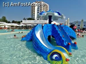 [P03] Piscina pentru copii cu tobogane » foto by libertango
 - 
<span class="allrVoted glyphicon glyphicon-heart hidden" id="av888757"></span>
<a class="m-l-10 hidden" id="sv888757" onclick="voting_Foto_DelVot(,888757,846)" role="button">șterge vot <span class="glyphicon glyphicon-remove"></span></a>
<a id="v9888757" class=" c-red"  onclick="voting_Foto_SetVot(888757)" role="button"><span class="glyphicon glyphicon-heart-empty"></span> <b>LIKE</b> = Votează poza</a> <img class="hidden"  id="f888757W9" src="/imagini/loader.gif" border="0" /><span class="AjErrMes hidden" id="e888757ErM"></span>