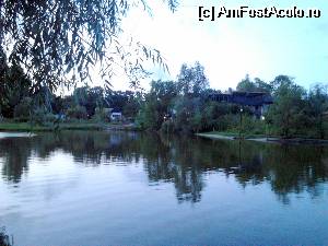 [P04] Lacul Razelm, vazut de pe terasa hotelului » foto by donna77
 - 
<span class="allrVoted glyphicon glyphicon-heart hidden" id="av530910"></span>
<a class="m-l-10 hidden" id="sv530910" onclick="voting_Foto_DelVot(,530910,848)" role="button">șterge vot <span class="glyphicon glyphicon-remove"></span></a>
<a id="v9530910" class=" c-red"  onclick="voting_Foto_SetVot(530910)" role="button"><span class="glyphicon glyphicon-heart-empty"></span> <b>LIKE</b> = Votează poza</a> <img class="hidden"  id="f530910W9" src="/imagini/loader.gif" border="0" /><span class="AjErrMes hidden" id="e530910ErM"></span>