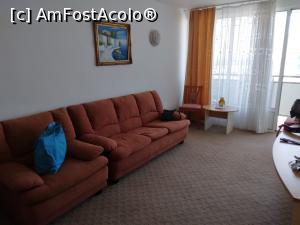 [P06] un fotoliu si o canapea fixa in living » foto by papalito
 - 
<span class="allrVoted glyphicon glyphicon-heart hidden" id="av1239442"></span>
<a class="m-l-10 hidden" id="sv1239442" onclick="voting_Foto_DelVot(,1239442,851)" role="button">șterge vot <span class="glyphicon glyphicon-remove"></span></a>
<a id="v91239442" class=" c-red"  onclick="voting_Foto_SetVot(1239442)" role="button"><span class="glyphicon glyphicon-heart-empty"></span> <b>LIKE</b> = Votează poza</a> <img class="hidden"  id="f1239442W9" src="/imagini/loader.gif" border="0" /><span class="AjErrMes hidden" id="e1239442ErM"></span>