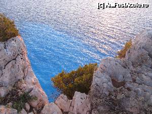 [P41] Zakynthos-Navagio » foto by luciaoradea
 - 
<span class="allrVoted glyphicon glyphicon-heart hidden" id="av684183"></span>
<a class="m-l-10 hidden" id="sv684183" onclick="voting_Foto_DelVot(,684183,872)" role="button">șterge vot <span class="glyphicon glyphicon-remove"></span></a>
<a id="v9684183" class=" c-red"  onclick="voting_Foto_SetVot(684183)" role="button"><span class="glyphicon glyphicon-heart-empty"></span> <b>LIKE</b> = Votează poza</a> <img class="hidden"  id="f684183W9" src="/imagini/loader.gif" border="0" /><span class="AjErrMes hidden" id="e684183ErM"></span>