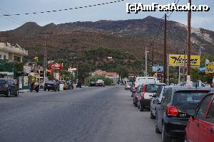 [P07] strada principala din Kalamaki » foto by fra
 - 
<span class="allrVoted glyphicon glyphicon-heart hidden" id="av702138"></span>
<a class="m-l-10 hidden" id="sv702138" onclick="voting_Foto_DelVot(,702138,872)" role="button">șterge vot <span class="glyphicon glyphicon-remove"></span></a>
<a id="v9702138" class=" c-red"  onclick="voting_Foto_SetVot(702138)" role="button"><span class="glyphicon glyphicon-heart-empty"></span> <b>LIKE</b> = Votează poza</a> <img class="hidden"  id="f702138W9" src="/imagini/loader.gif" border="0" /><span class="AjErrMes hidden" id="e702138ErM"></span>