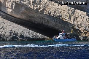 [P21] de preferat sa alegeti nave mici pentru plimbare cu fund de sticla pentru ca acestea pot intra peste tot » foto by alunelu69
 - 
<span class="allrVoted glyphicon glyphicon-heart hidden" id="av674882"></span>
<a class="m-l-10 hidden" id="sv674882" onclick="voting_Foto_DelVot(,674882,872)" role="button">șterge vot <span class="glyphicon glyphicon-remove"></span></a>
<a id="v9674882" class=" c-red"  onclick="voting_Foto_SetVot(674882)" role="button"><span class="glyphicon glyphicon-heart-empty"></span> <b>LIKE</b> = Votează poza</a> <img class="hidden"  id="f674882W9" src="/imagini/loader.gif" border="0" /><span class="AjErrMes hidden" id="e674882ErM"></span>