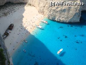 [P26] Navagio vazut din balcon » foto by teona
 - 
<span class="allrVoted glyphicon glyphicon-heart hidden" id="av354623"></span>
<a class="m-l-10 hidden" id="sv354623" onclick="voting_Foto_DelVot(,354623,872)" role="button">șterge vot <span class="glyphicon glyphicon-remove"></span></a>
<a id="v9354623" class=" c-red"  onclick="voting_Foto_SetVot(354623)" role="button"><span class="glyphicon glyphicon-heart-empty"></span> <b>LIKE</b> = Votează poza</a> <img class="hidden"  id="f354623W9" src="/imagini/loader.gif" border="0" /><span class="AjErrMes hidden" id="e354623ErM"></span>