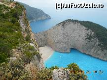 [P16] peisaj Navagio de la 600 metri pozat » foto by lilianaooo
 - 
<span class="allrVoted glyphicon glyphicon-heart hidden" id="av325468"></span>
<a class="m-l-10 hidden" id="sv325468" onclick="voting_Foto_DelVot(,325468,872)" role="button">șterge vot <span class="glyphicon glyphicon-remove"></span></a>
<a id="v9325468" class=" c-red"  onclick="voting_Foto_SetVot(325468)" role="button"><span class="glyphicon glyphicon-heart-empty"></span> <b>LIKE</b> = Votează poza</a> <img class="hidden"  id="f325468W9" src="/imagini/loader.gif" border="0" /><span class="AjErrMes hidden" id="e325468ErM"></span>