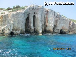 [P19] La Blue Caves » foto by vivas71
 - 
<span class="allrVoted glyphicon glyphicon-heart hidden" id="av434970"></span>
<a class="m-l-10 hidden" id="sv434970" onclick="voting_Foto_DelVot(,434970,872)" role="button">șterge vot <span class="glyphicon glyphicon-remove"></span></a>
<a id="v9434970" class=" c-red"  onclick="voting_Foto_SetVot(434970)" role="button"><span class="glyphicon glyphicon-heart-empty"></span> <b>LIKE</b> = Votează poza</a> <img class="hidden"  id="f434970W9" src="/imagini/loader.gif" border="0" /><span class="AjErrMes hidden" id="e434970ErM"></span>
