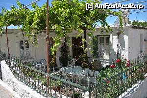 [P09] Casa în Volimes » foto by Gabise
 - 
<span class="allrVoted glyphicon glyphicon-heart hidden" id="av532297"></span>
<a class="m-l-10 hidden" id="sv532297" onclick="voting_Foto_DelVot(,532297,872)" role="button">șterge vot <span class="glyphicon glyphicon-remove"></span></a>
<a id="v9532297" class=" c-red"  onclick="voting_Foto_SetVot(532297)" role="button"><span class="glyphicon glyphicon-heart-empty"></span> <b>LIKE</b> = Votează poza</a> <img class="hidden"  id="f532297W9" src="/imagini/loader.gif" border="0" /><span class="AjErrMes hidden" id="e532297ErM"></span>