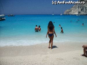 [P06] Navagio » foto by Deny
 - 
<span class="allrVoted glyphicon glyphicon-heart hidden" id="av623775"></span>
<a class="m-l-10 hidden" id="sv623775" onclick="voting_Foto_DelVot(,623775,872)" role="button">șterge vot <span class="glyphicon glyphicon-remove"></span></a>
<a id="v9623775" class=" c-red"  onclick="voting_Foto_SetVot(623775)" role="button"><span class="glyphicon glyphicon-heart-empty"></span> <b>LIKE</b> = Votează poza</a> <img class="hidden"  id="f623775W9" src="/imagini/loader.gif" border="0" /><span class="AjErrMes hidden" id="e623775ErM"></span>