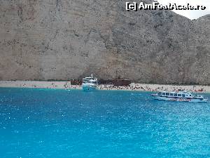 [P11] Navagio vazut de jos » foto by Alexandra.S
 - 
<span class="allrVoted glyphicon glyphicon-heart hidden" id="av519948"></span>
<a class="m-l-10 hidden" id="sv519948" onclick="voting_Foto_DelVot(,519948,872)" role="button">șterge vot <span class="glyphicon glyphicon-remove"></span></a>
<a id="v9519948" class=" c-red"  onclick="voting_Foto_SetVot(519948)" role="button"><span class="glyphicon glyphicon-heart-empty"></span> <b>LIKE</b> = Votează poza</a> <img class="hidden"  id="f519948W9" src="/imagini/loader.gif" border="0" /><span class="AjErrMes hidden" id="e519948ErM"></span>