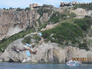 [P30] scari albe coborand de la Taverna Faros, langa farul Skinari, Zakinthos » foto by nico_sara
 - 
<span class="allrVoted glyphicon glyphicon-heart hidden" id="av612250"></span>
<a class="m-l-10 hidden" id="sv612250" onclick="voting_Foto_DelVot(,612250,872)" role="button">șterge vot <span class="glyphicon glyphicon-remove"></span></a>
<a id="v9612250" class=" c-red"  onclick="voting_Foto_SetVot(612250)" role="button"><span class="glyphicon glyphicon-heart-empty"></span> <b>LIKE</b> = Votează poza</a> <img class="hidden"  id="f612250W9" src="/imagini/loader.gif" border="0" /><span class="AjErrMes hidden" id="e612250ErM"></span>