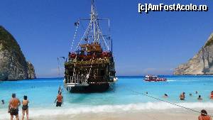 [P07] Navagio... albastru de poveste » foto by nico_sara
 - 
<span class="allrVoted glyphicon glyphicon-heart hidden" id="av612204"></span>
<a class="m-l-10 hidden" id="sv612204" onclick="voting_Foto_DelVot(,612204,872)" role="button">șterge vot <span class="glyphicon glyphicon-remove"></span></a>
<a id="v9612204" class=" c-red"  onclick="voting_Foto_SetVot(612204)" role="button"><span class="glyphicon glyphicon-heart-empty"></span> <b>LIKE</b> = Votează poza</a> <img class="hidden"  id="f612204W9" src="/imagini/loader.gif" border="0" /><span class="AjErrMes hidden" id="e612204ErM"></span>