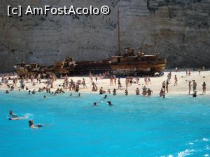 [P16] Plaja Navagio » foto by adryana
 - 
<span class="allrVoted glyphicon glyphicon-heart hidden" id="av951920"></span>
<a class="m-l-10 hidden" id="sv951920" onclick="voting_Foto_DelVot(,951920,872)" role="button">șterge vot <span class="glyphicon glyphicon-remove"></span></a>
<a id="v9951920" class=" c-red"  onclick="voting_Foto_SetVot(951920)" role="button"><span class="glyphicon glyphicon-heart-empty"></span> <b>LIKE</b> = Votează poza</a> <img class="hidden"  id="f951920W9" src="/imagini/loader.gif" border="0" /><span class="AjErrMes hidden" id="e951920ErM"></span>