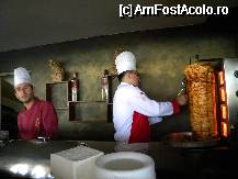 [P13] Amphi Bar-intre orele 12.00 si 14.00 se servea donner delicios. » foto by marcy74
 - 
<span class="allrVoted glyphicon glyphicon-heart hidden" id="av69654"></span>
<a class="m-l-10 hidden" id="sv69654" onclick="voting_Foto_DelVot(,69654,880)" role="button">șterge vot <span class="glyphicon glyphicon-remove"></span></a>
<a id="v969654" class=" c-red"  onclick="voting_Foto_SetVot(69654)" role="button"><span class="glyphicon glyphicon-heart-empty"></span> <b>LIKE</b> = Votează poza</a> <img class="hidden"  id="f69654W9" src="/imagini/loader.gif" border="0" /><span class="AjErrMes hidden" id="e69654ErM"></span>