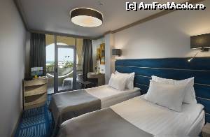 [P06] standard room » foto by HVDVivaClub
 - 
<span class="allrVoted glyphicon glyphicon-heart hidden" id="av518625"></span>
<a class="m-l-10 hidden" id="sv518625" onclick="voting_Foto_DelVot(,518625,881)" role="button">șterge vot <span class="glyphicon glyphicon-remove"></span></a>
<a id="v9518625" class=" c-red"  onclick="voting_Foto_SetVot(518625)" role="button"><span class="glyphicon glyphicon-heart-empty"></span> <b>LIKE</b> = Votează poza</a> <img class="hidden"  id="f518625W9" src="/imagini/loader.gif" border="0" /><span class="AjErrMes hidden" id="e518625ErM"></span>