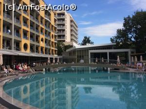 [P15] HVD VIVA-Piscina si snack-barul.  » foto by Floria
 - 
<span class="allrVoted glyphicon glyphicon-heart hidden" id="av710407"></span>
<a class="m-l-10 hidden" id="sv710407" onclick="voting_Foto_DelVot(,710407,881)" role="button">șterge vot <span class="glyphicon glyphicon-remove"></span></a>
<a id="v9710407" class=" c-red"  onclick="voting_Foto_SetVot(710407)" role="button"><span class="glyphicon glyphicon-heart-empty"></span> <b>LIKE</b> = Votează poza</a> <img class="hidden"  id="f710407W9" src="/imagini/loader.gif" border="0" /><span class="AjErrMes hidden" id="e710407ErM"></span>