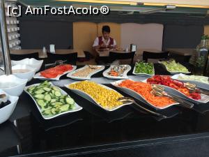 [P27] HVD VIVA-Tot pe la snack bar...  » foto by Floria
 - 
<span class="allrVoted glyphicon glyphicon-heart hidden" id="av710423"></span>
<a class="m-l-10 hidden" id="sv710423" onclick="voting_Foto_DelVot(,710423,881)" role="button">șterge vot <span class="glyphicon glyphicon-remove"></span></a>
<a id="v9710423" class=" c-red"  onclick="voting_Foto_SetVot(710423)" role="button"><span class="glyphicon glyphicon-heart-empty"></span> <b>LIKE</b> = Votează poza</a> <img class="hidden"  id="f710423W9" src="/imagini/loader.gif" border="0" /><span class="AjErrMes hidden" id="e710423ErM"></span>